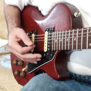 Meet your Posher, Derrick